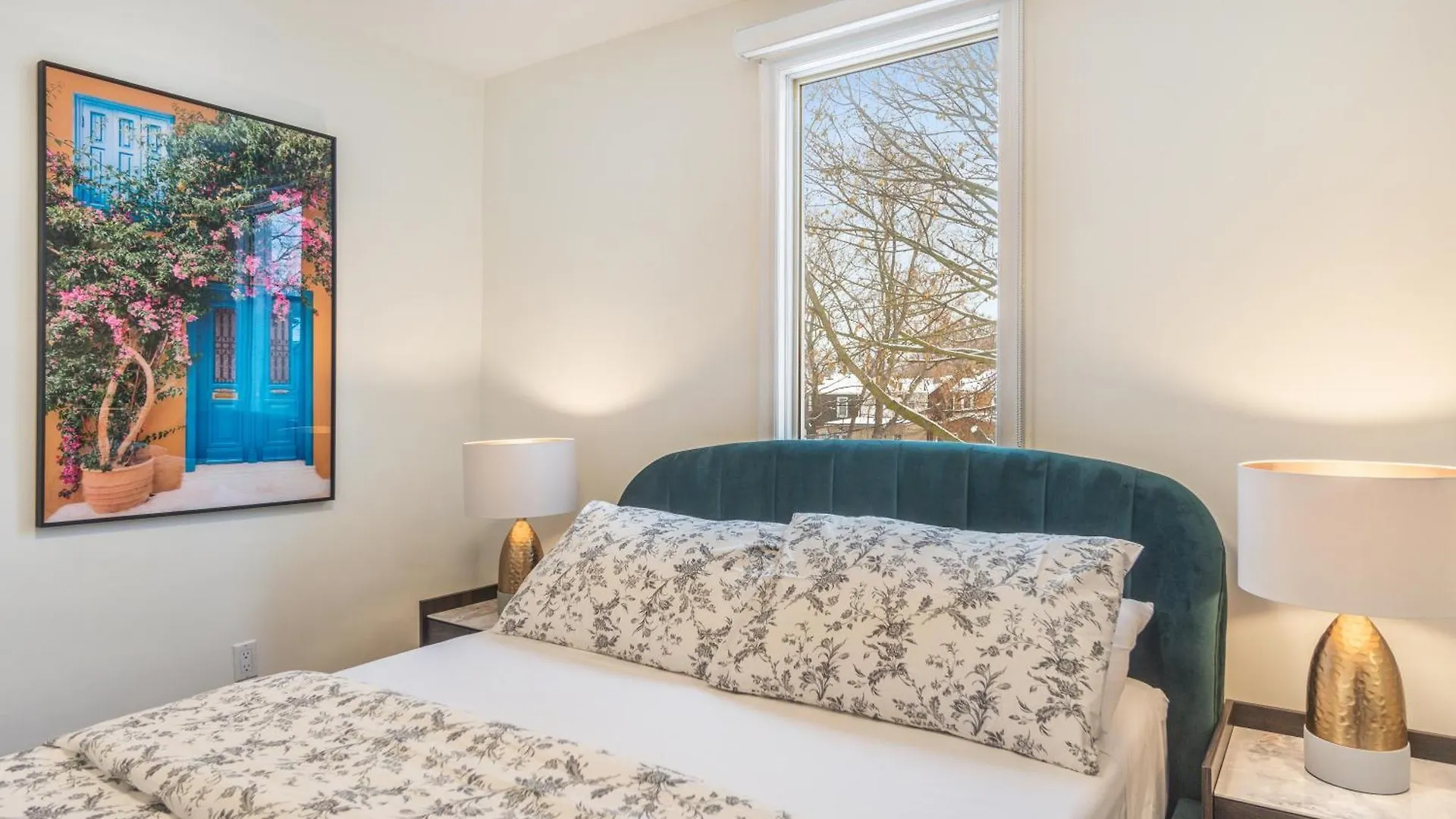 Designer 3Br & 2Wr Townhouse Apartment Toronto